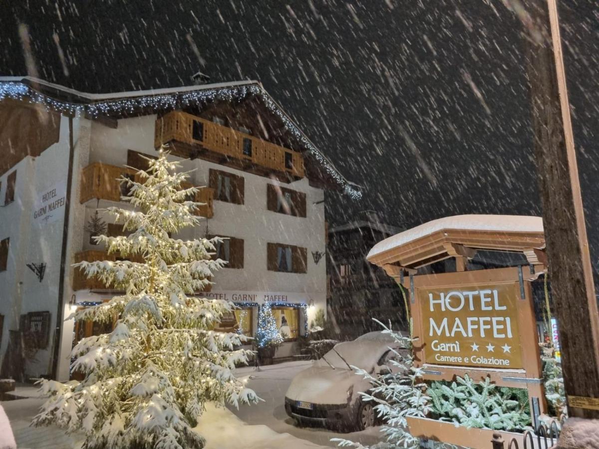 Hotel Garni B&B Maffei Pinzolo Bagian luar foto