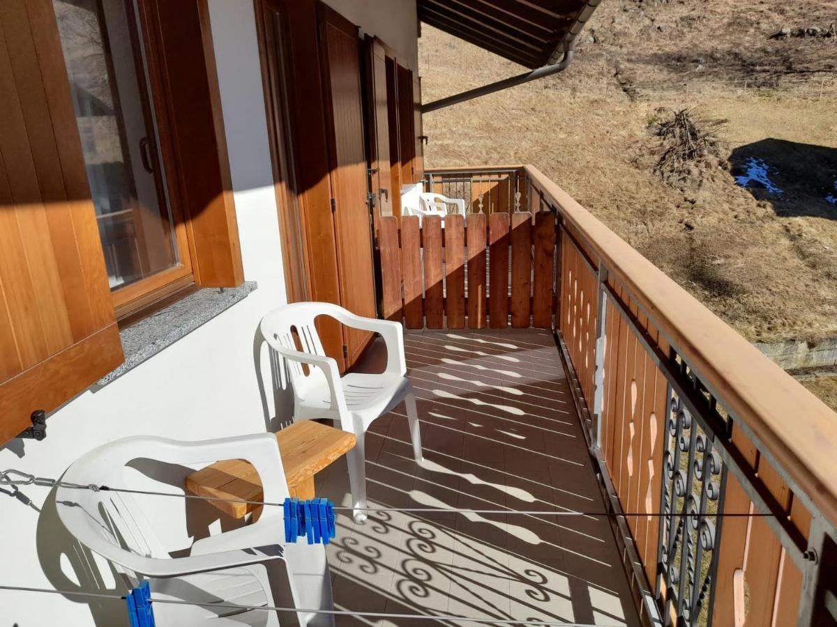 Hotel Garni B&B Maffei Pinzolo Bagian luar foto
